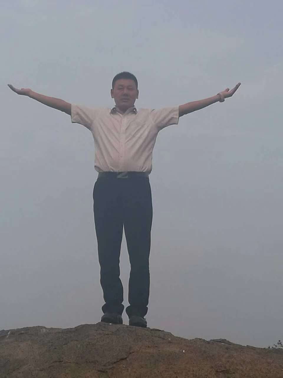 張江賢