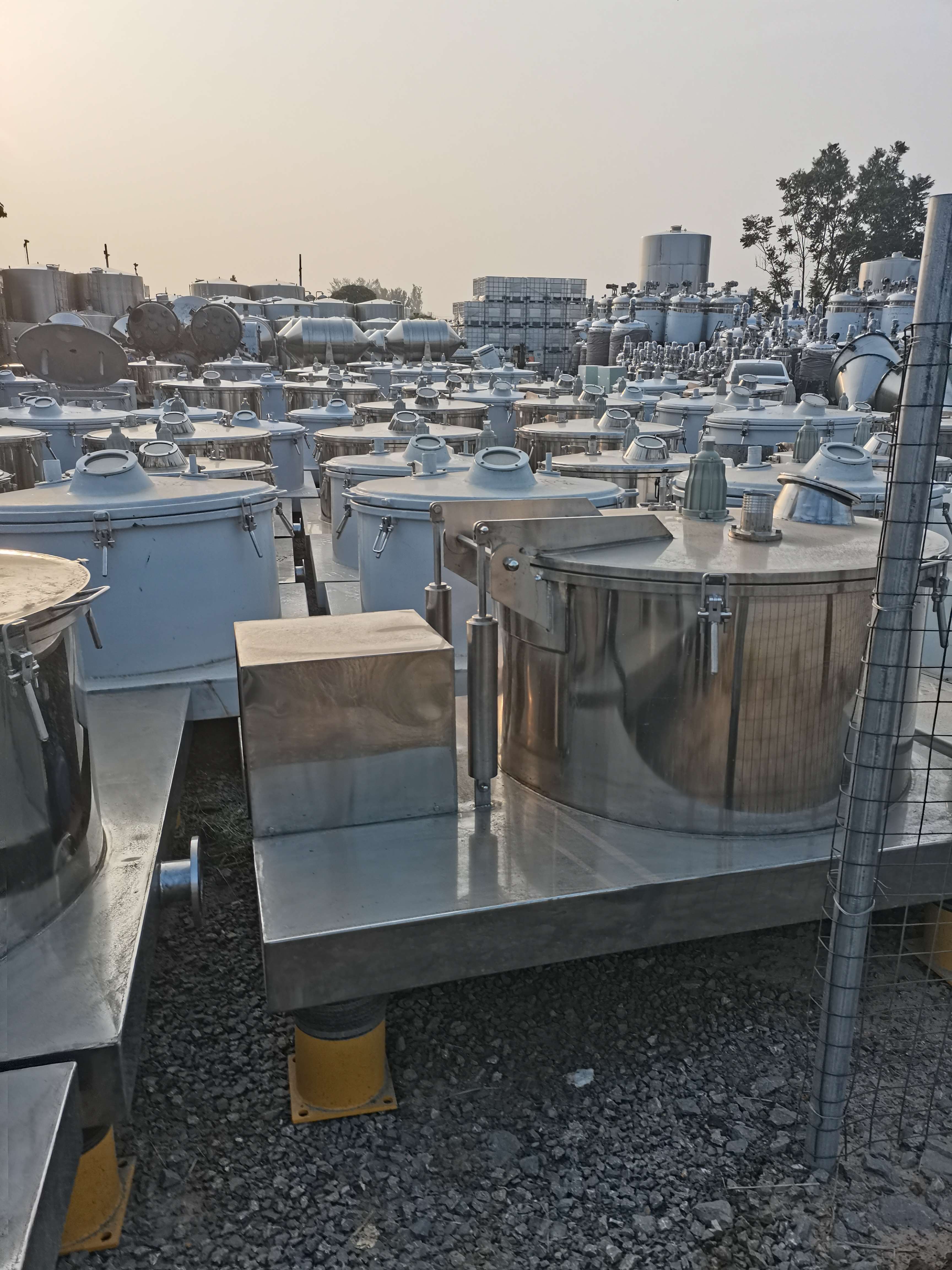 平板離心機(jī)