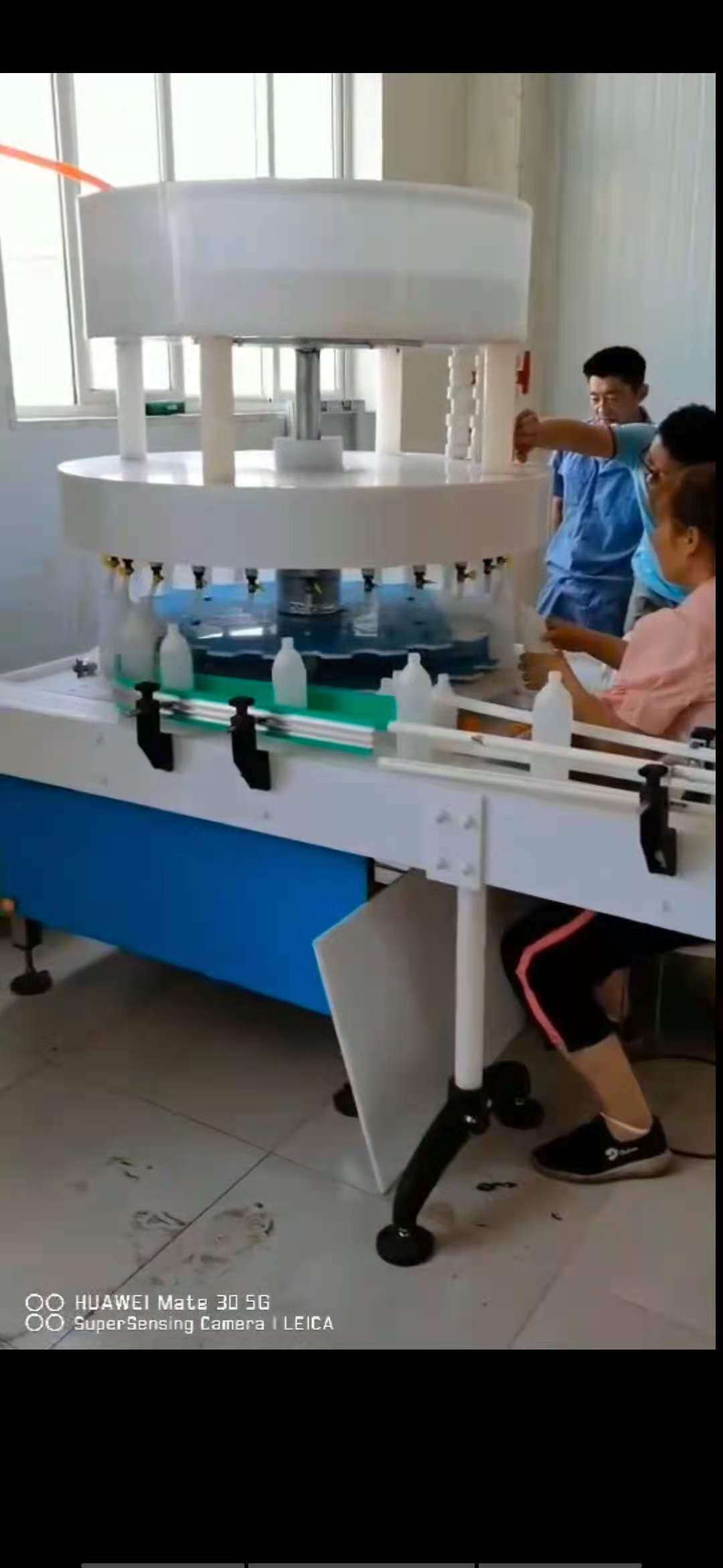 84消毒液灌裝機(jī)